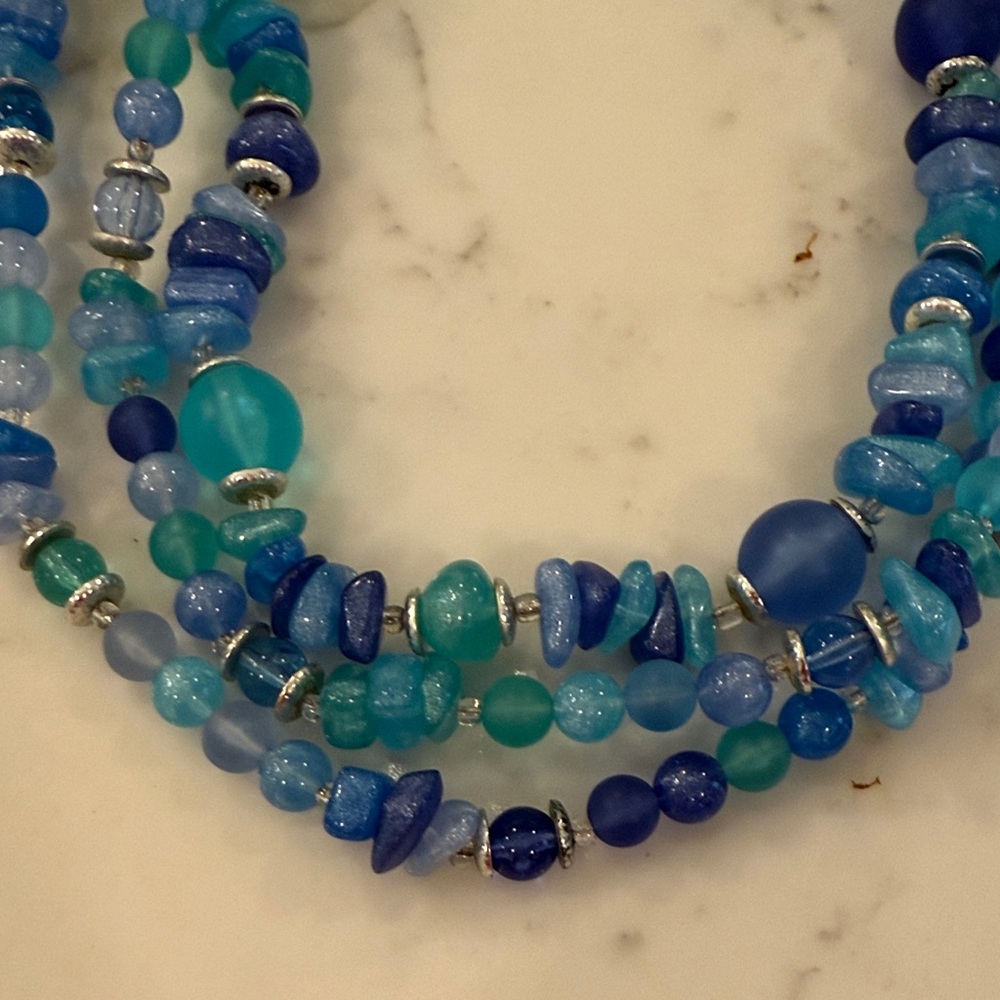 Vintage Elegant Triple Strand Blue and Green Beaded Necklace